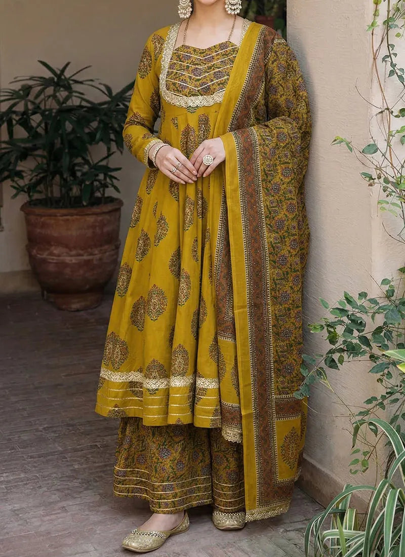Floral Divine Drape Elegant Women's Suit Ensemble