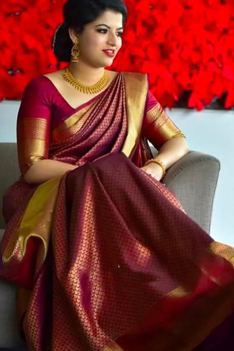 Stylish dots South Indian Soft Kanjivaram Silk Saree