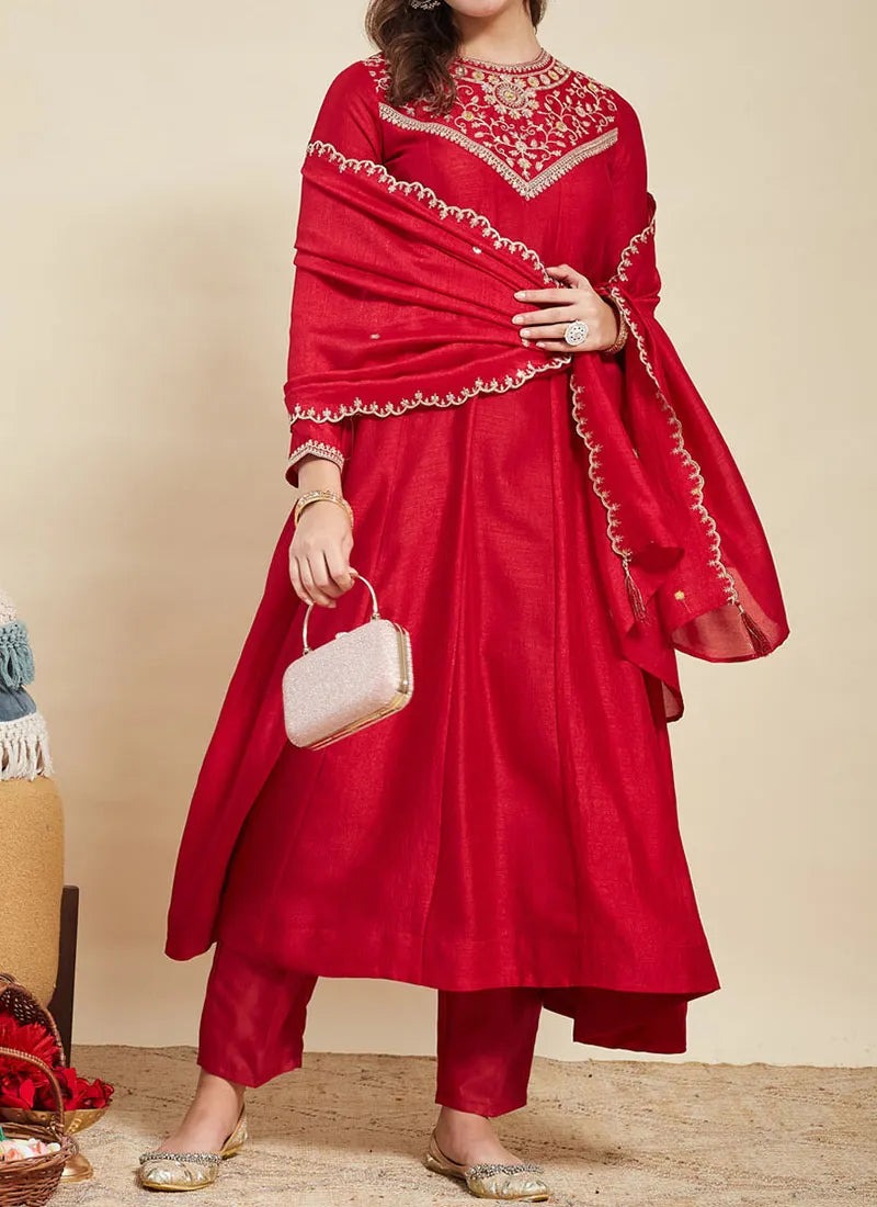 Pink Lovely Beautiful Traditional Wear for Women